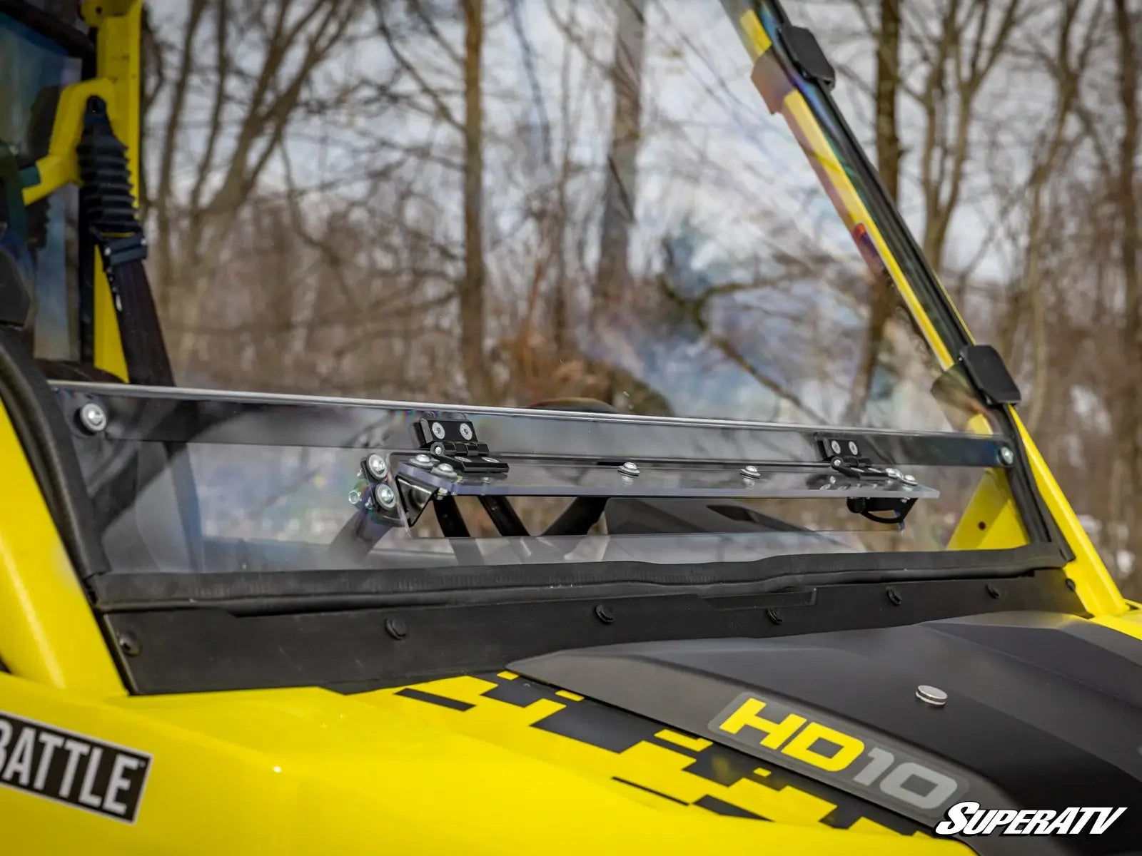 CAN-AM DEFENDER SCRATCH RESISTANT VENTED FULL WINDSHIELD