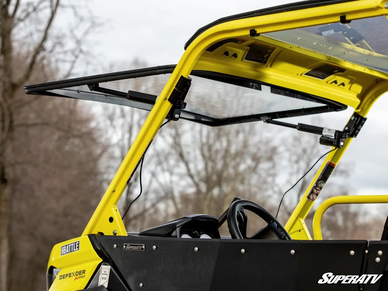CAN-AM DEFENDER MAXDRIVE POWER FLIP WINDSHIELD