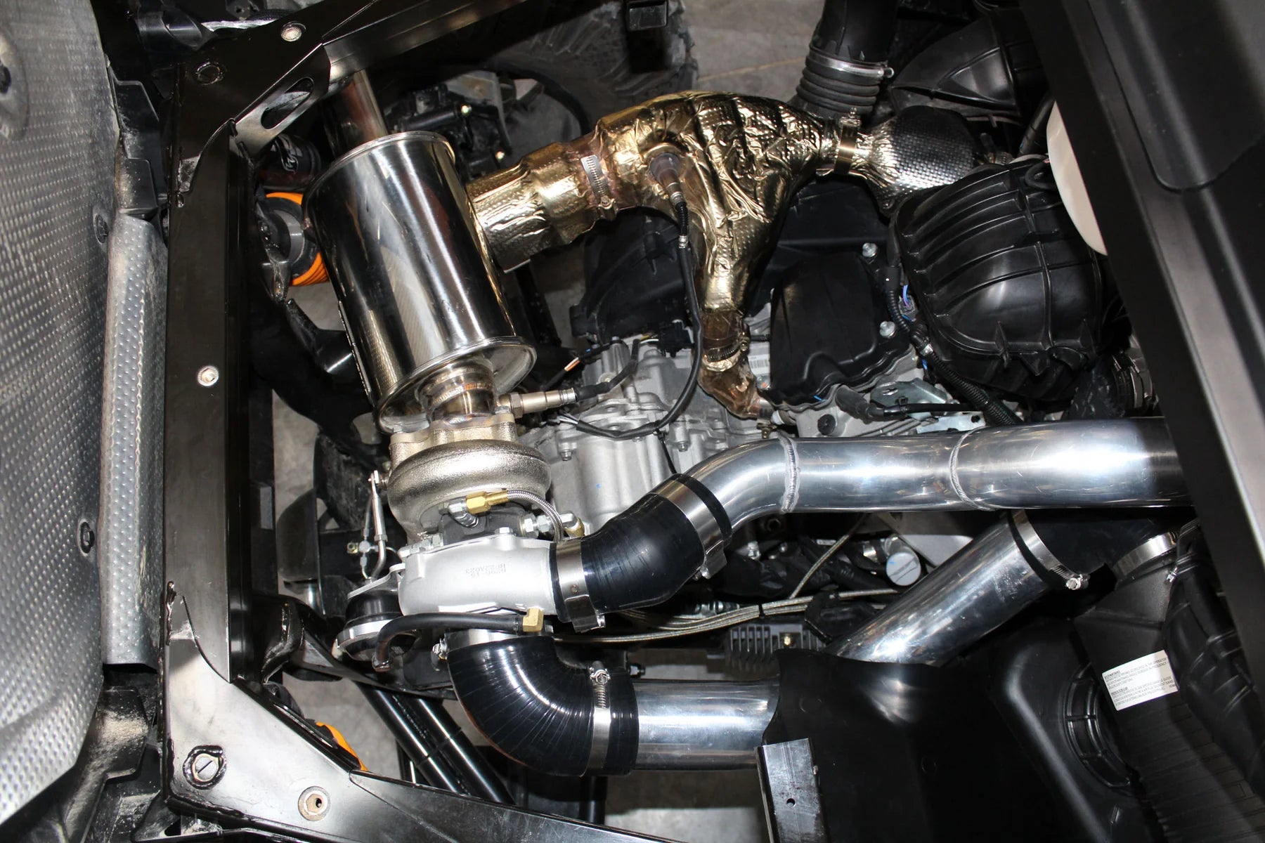 CAN-AM COMMANDER TURBO SYSTEM