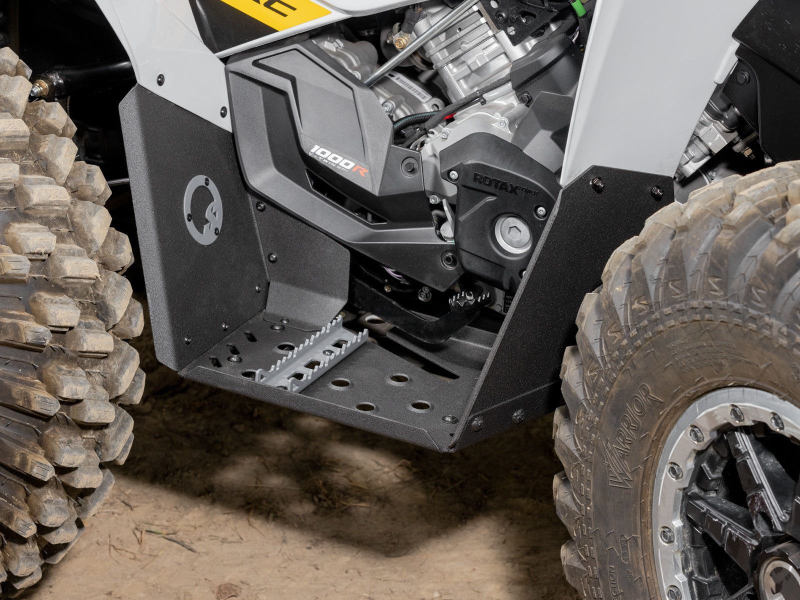 Can-Am Renegade Footwells 32" Tire