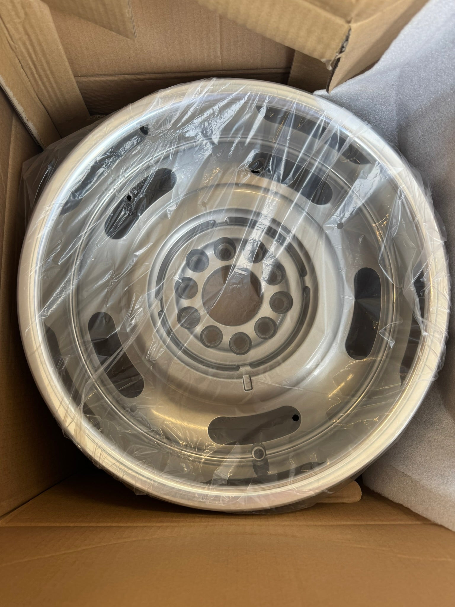 American Racing VN506 Mag Gray W/ Polished Lip 17x8 0mm 5x120.65/5x127 Bolt Pattern