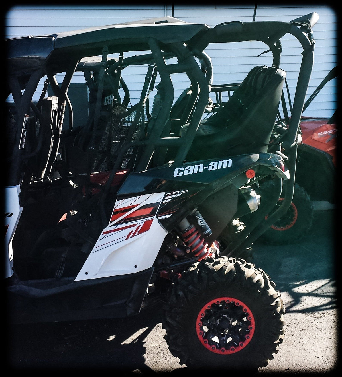 Maverick / Maverick Max Backseat and Roll Cage (2013-2018)